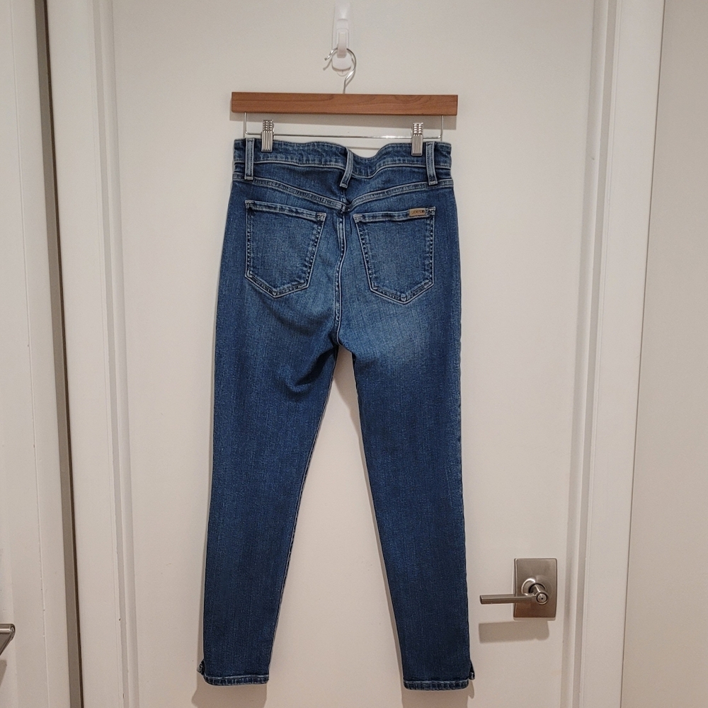 Joe's Jeans Charlie High Rise Skinny Crop- Size 29- Size 8 - Picture 3 of 9